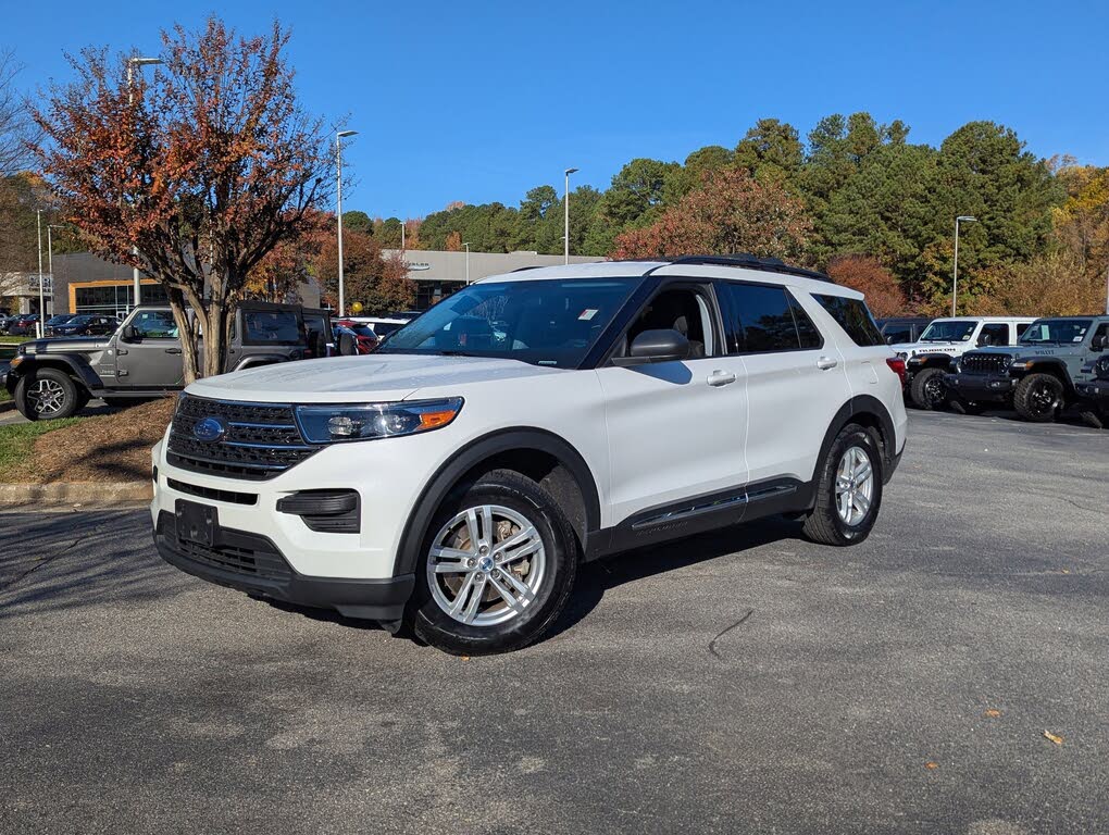 2022 Ford Explorer XLT RWD
