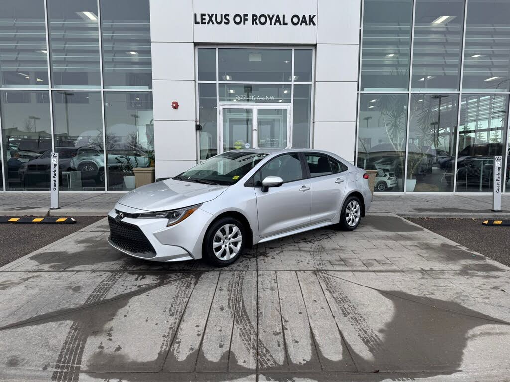 2022 Toyota Corolla LE FWD