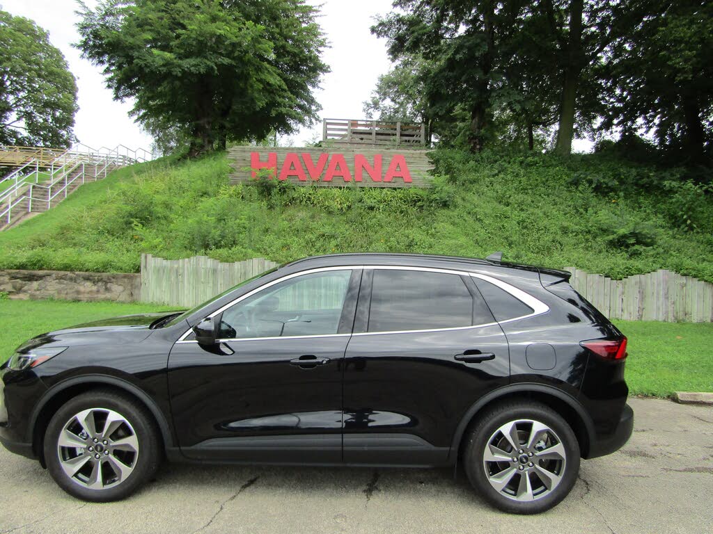 2023 Ford Escape Platinum AWD