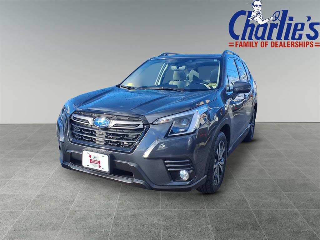 2023 Subaru Forester Limited Crossover AWD