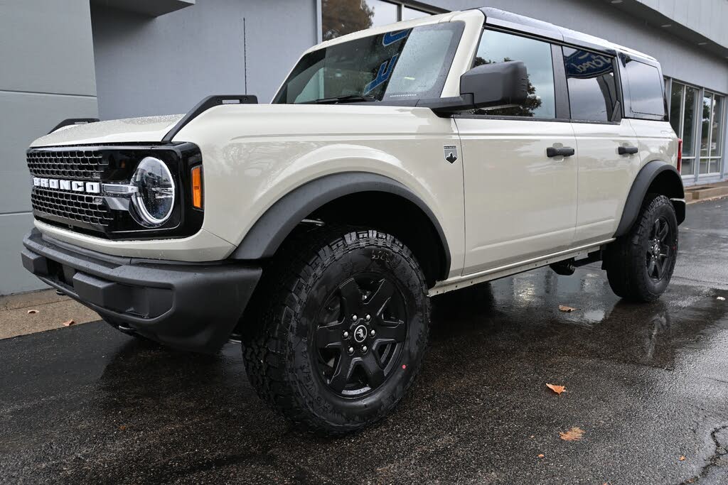 2025 Ford Bronco Big Bend 4-Door 4WD