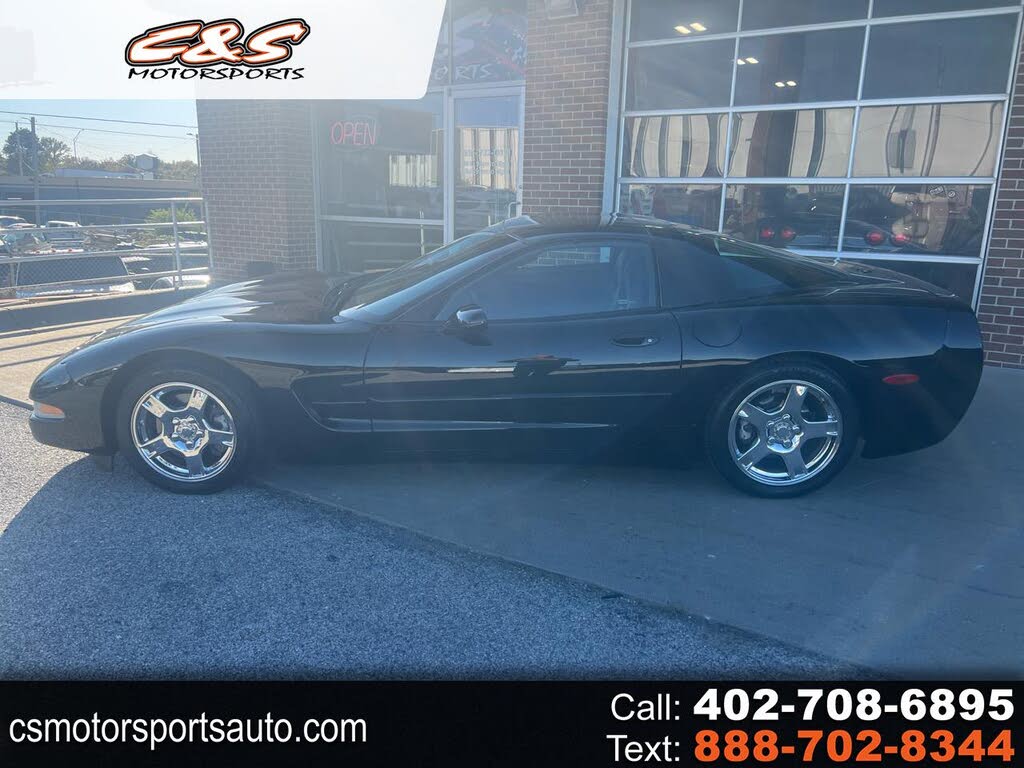 1998 Chevrolet Corvette Coupe RWD