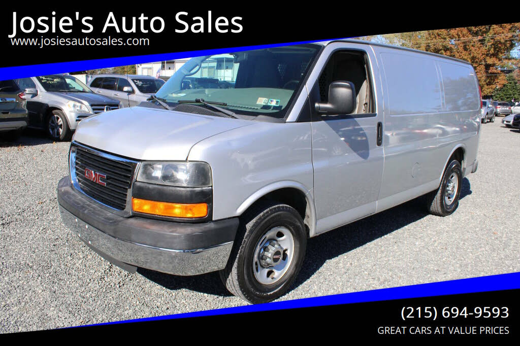 2013 GMC Savana Cargo 3500 RWD