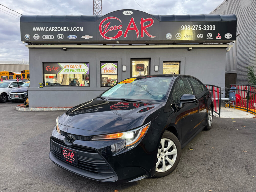 2023 Toyota Corolla LE FWD