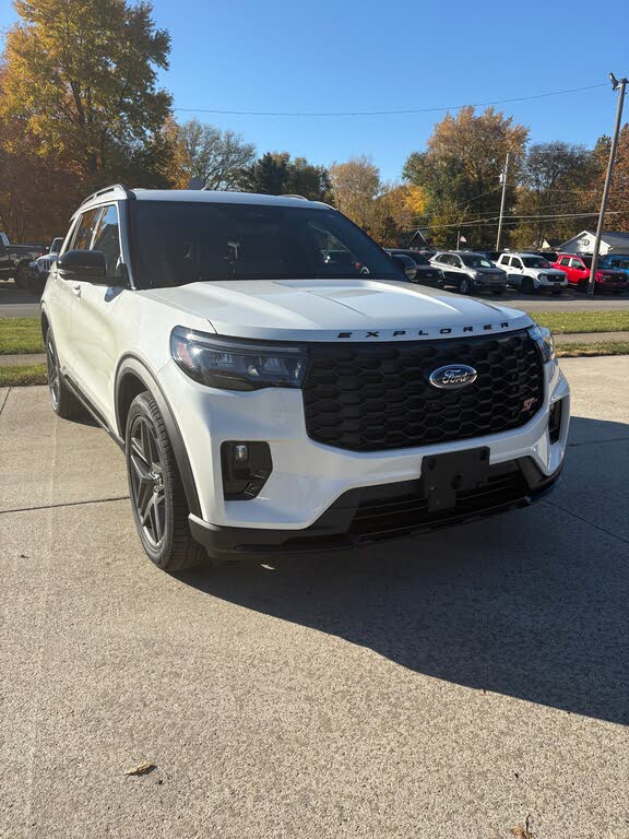 2026 Ford Explorer ST AWD