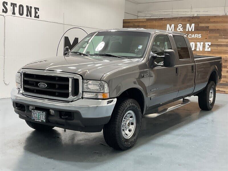 2002 Ford F-350 Super Duty XLT Crew Cab LB 4WD