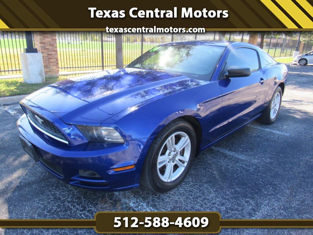 2014 Ford Mustang V6 Coupe RWD