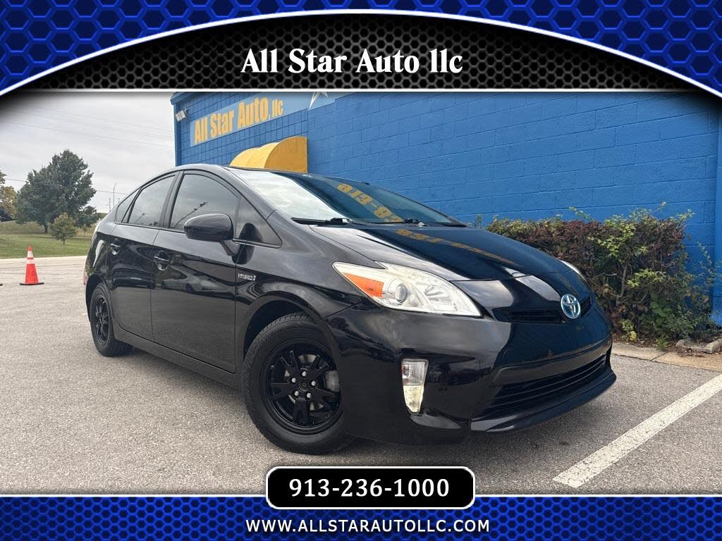 2014 Toyota Prius Two