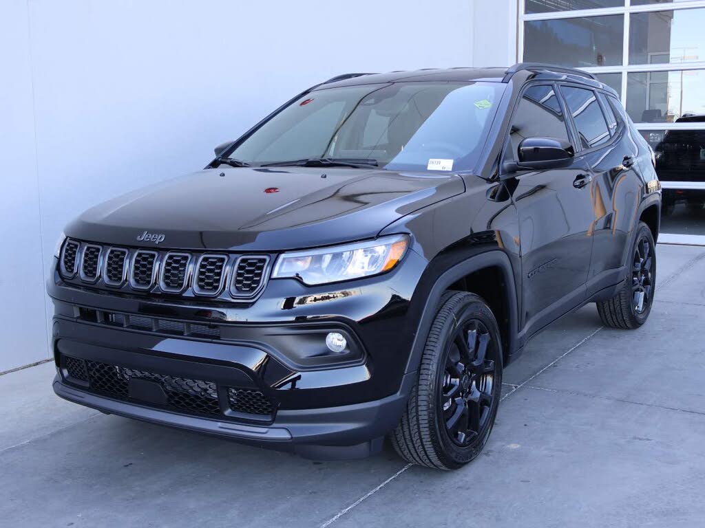 2026 Jeep Compass Latitude Altitude 4WD