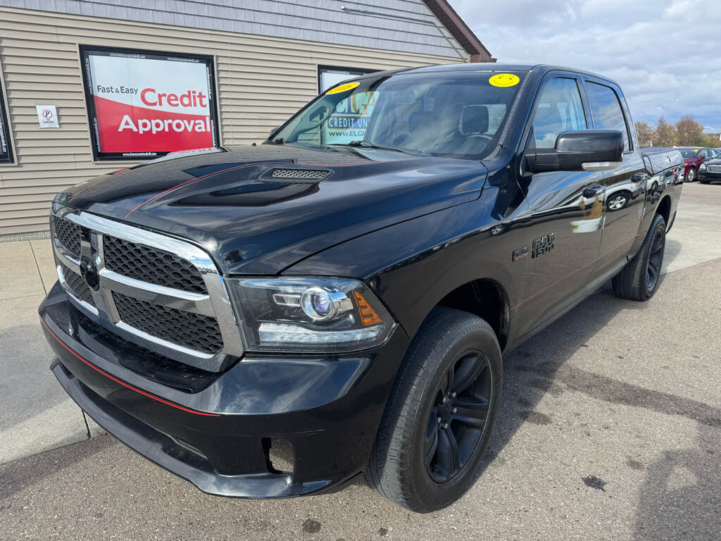 2016 RAM 1500 Sport Crew Cab 4WD