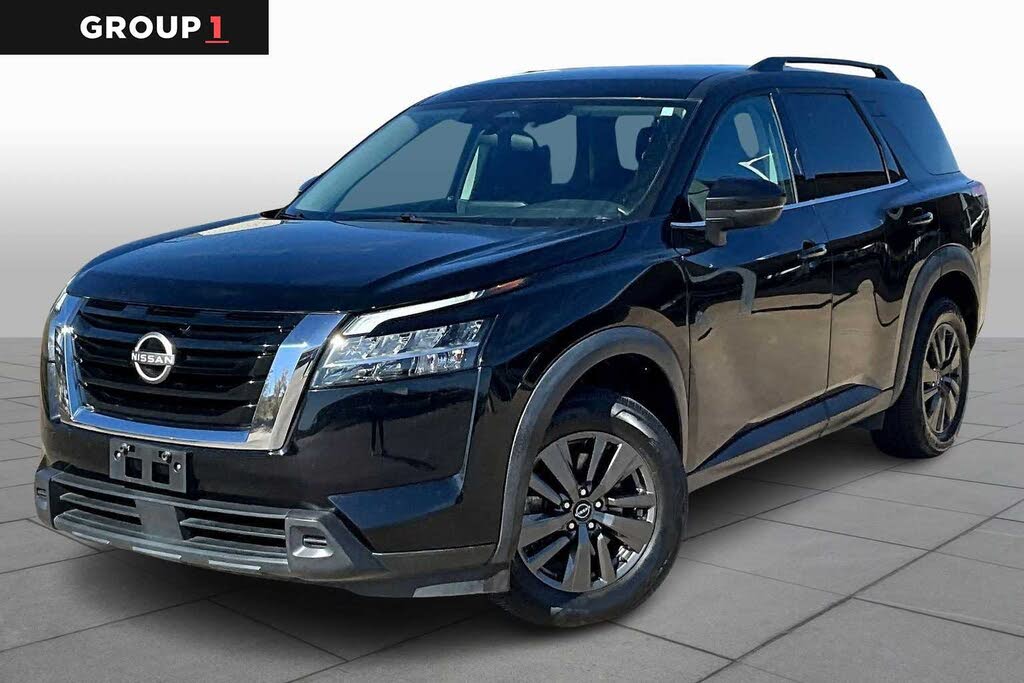 2022 Nissan Pathfinder SV 4WD