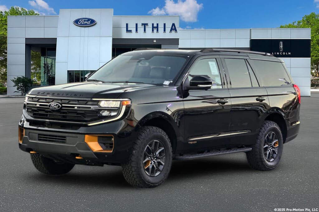 2025 Ford Expedition Tremor 4WD