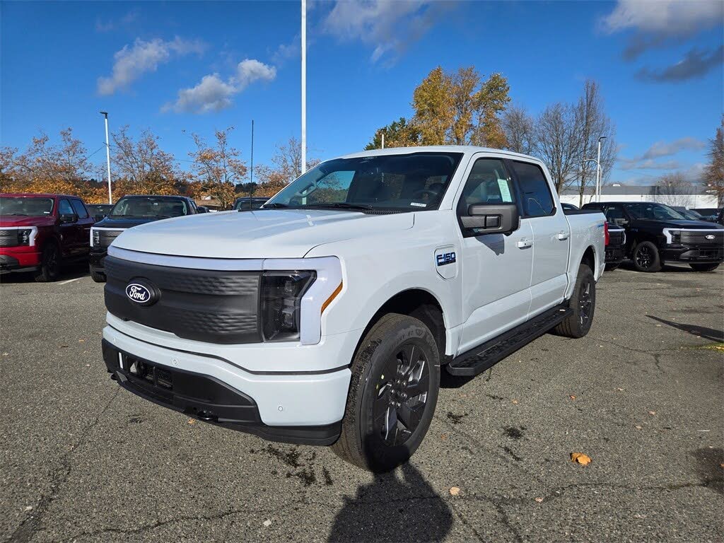 2025 Ford F-150 Lightning Flash SuperCrew AWD