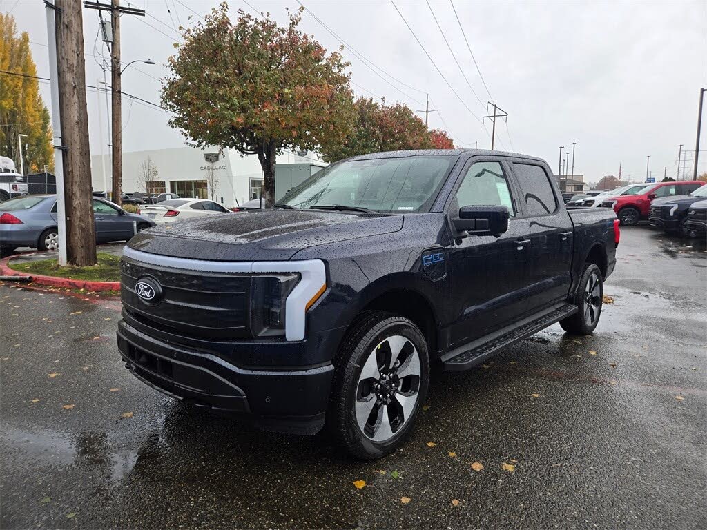 2025 Ford F-150 Lightning Platinum SuperCrew AWD
