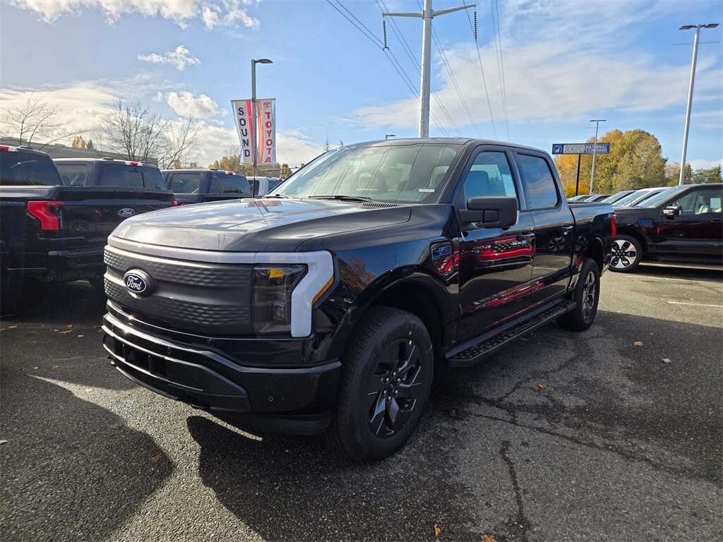 2025 Ford F-150 Lightning Flash SuperCrew AWD