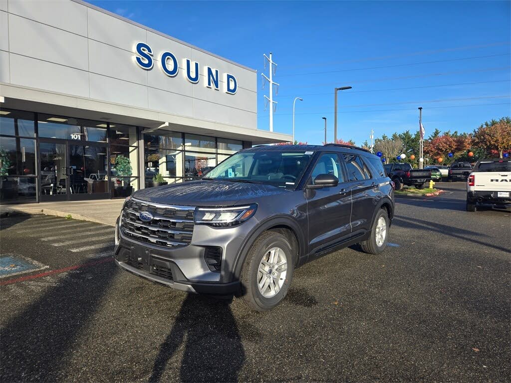 2026 Ford Explorer Active AWD