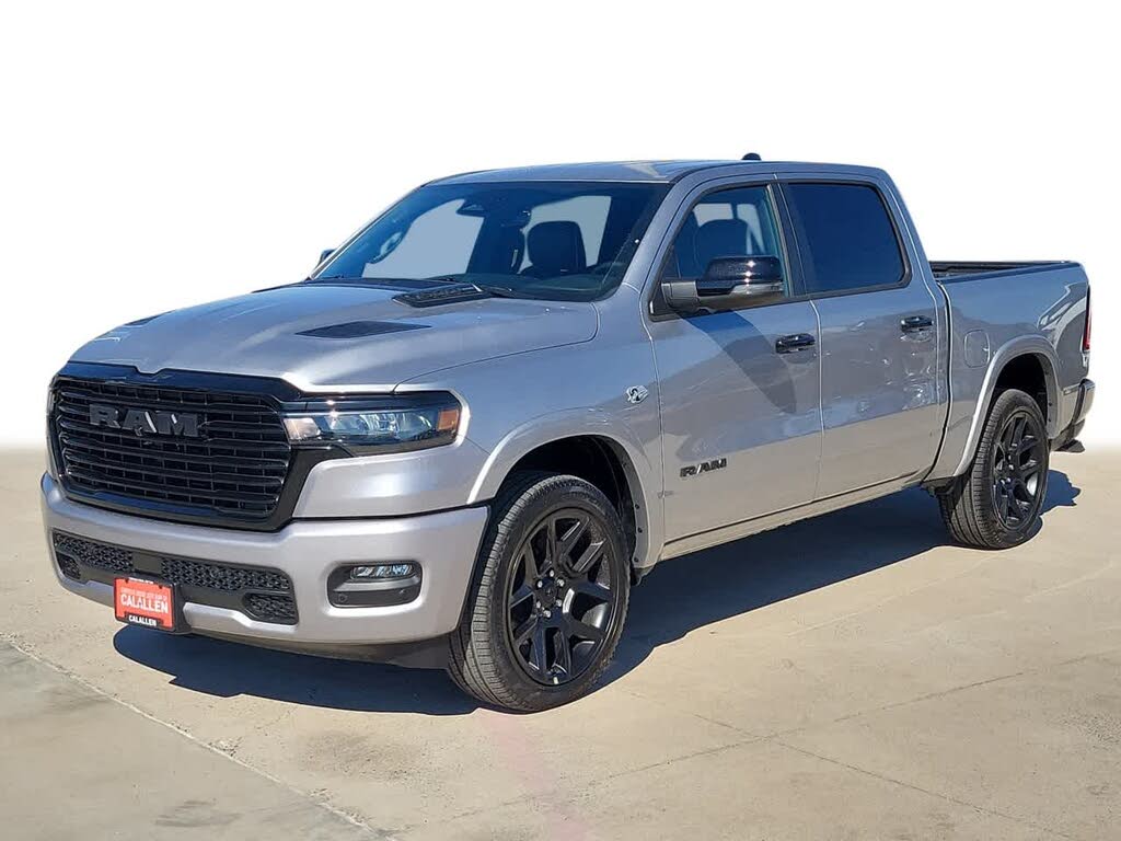 2026 RAM 1500 Laramie Crew Cab 4WD