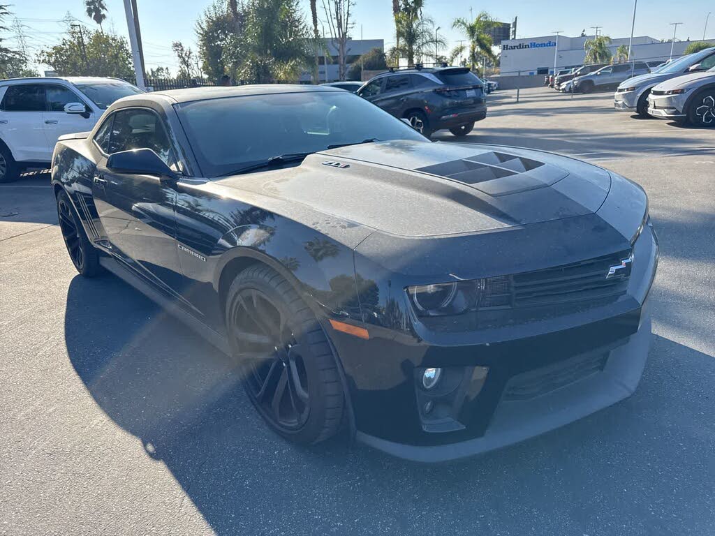 2013 Chevrolet Camaro ZL1 Coupe RWD