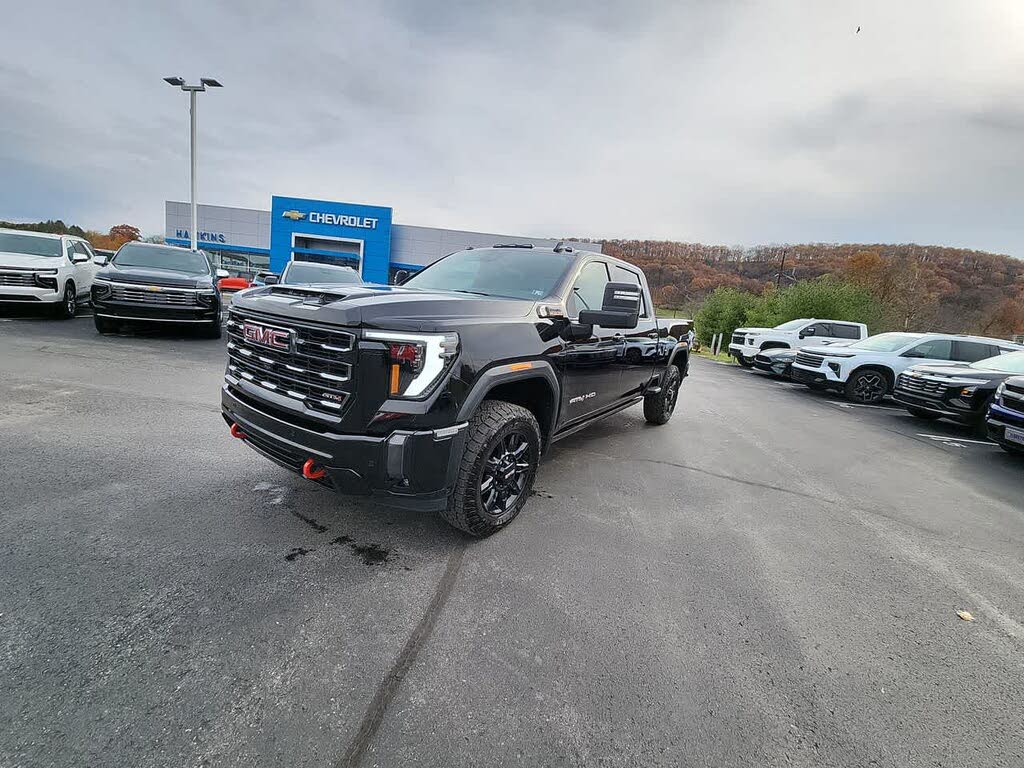 2024 GMC Sierra 2500HD AT4 Crew Cab 4WD
