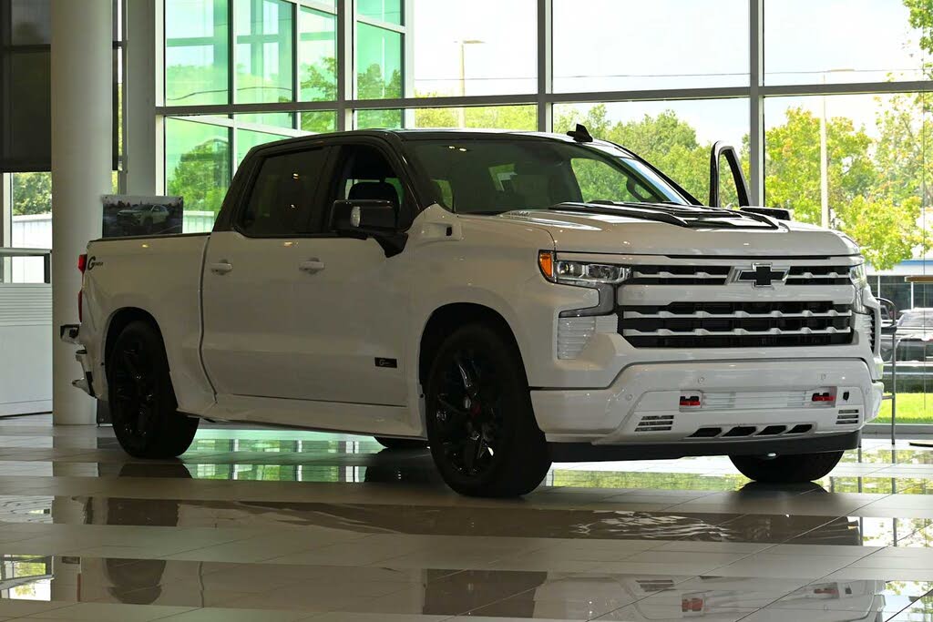2025 Chevrolet Silverado 1500 RST Crew Cab 4WD