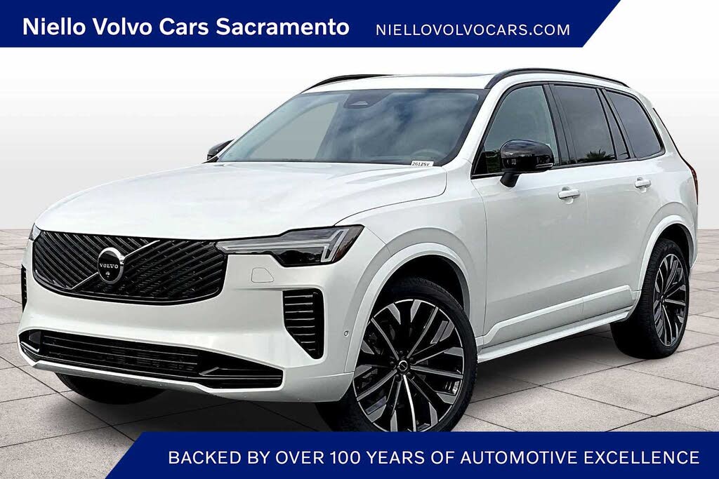 2026 Volvo XC90 B6 Ultra Dark 7-Passenger AWD