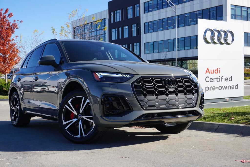2025 Audi Q5 quattro Prestige S Line 45 TFSI