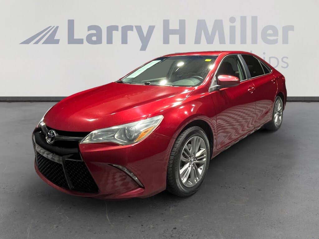 2016 Toyota Camry SE