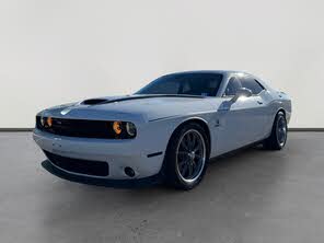 Dodge Challenger 392 Hemi Scat Pack Shaker RWD