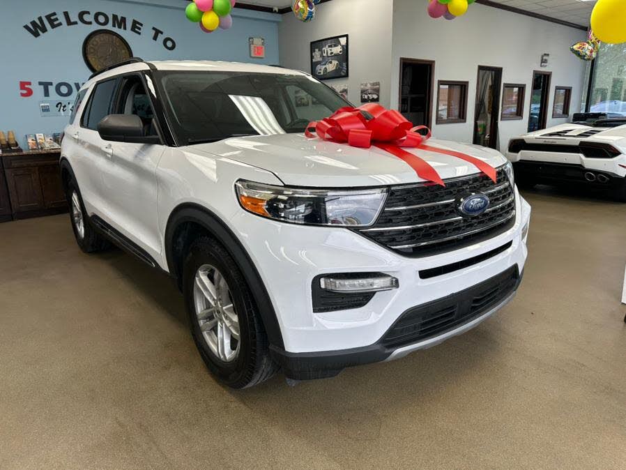 2020 Ford Explorer XLT RWD