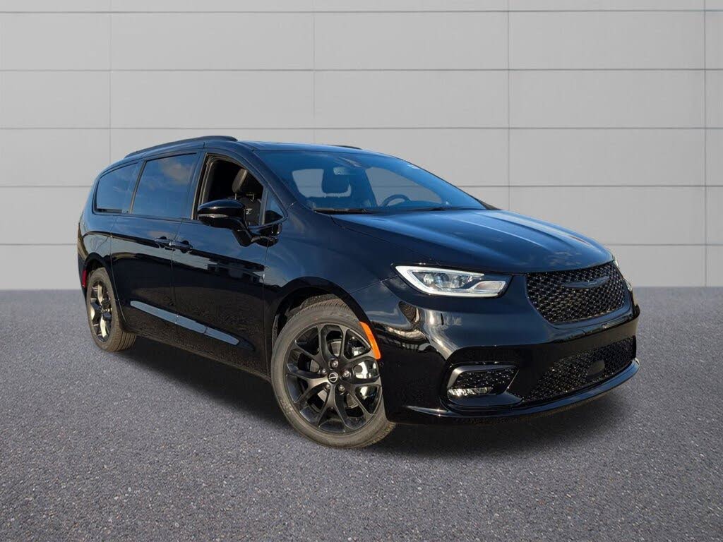 2026 Chrysler Pacifica Select FWD