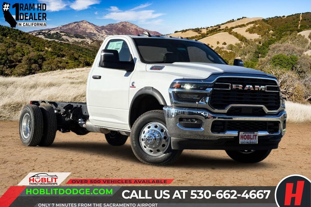 2026 RAM 3500 Chassis Tradesman Regular Cab LB DRW 4WD
