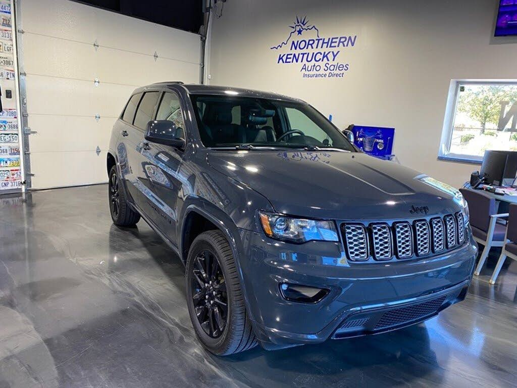 2018 Jeep Grand Cherokee Altitude 4WD