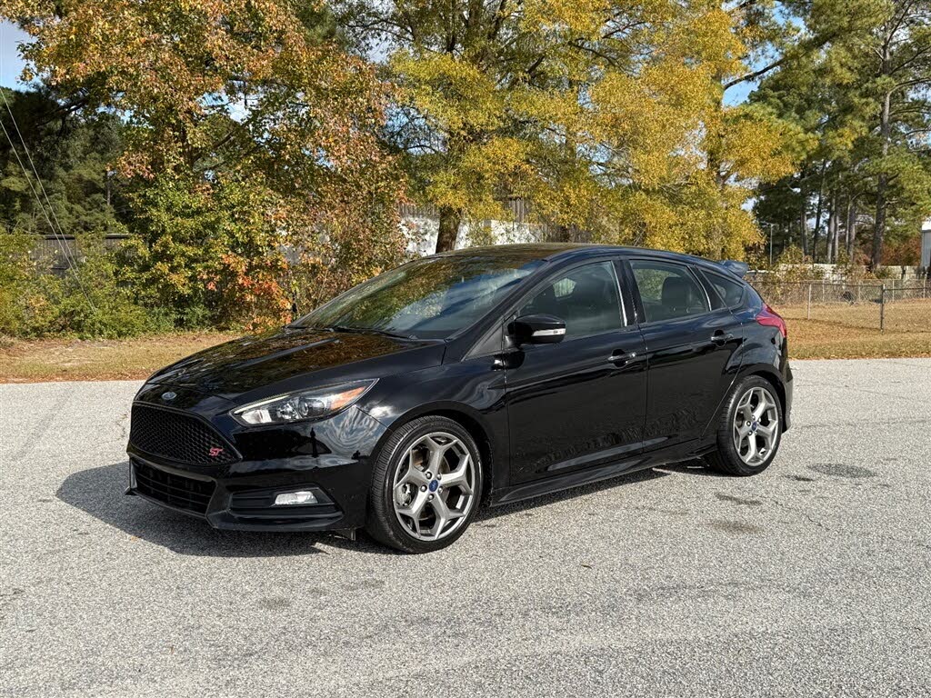 2018 Ford Focus ST