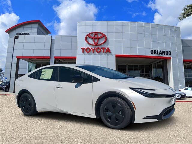 2026 Toyota Prius Plug-In Hybrid SE FWD