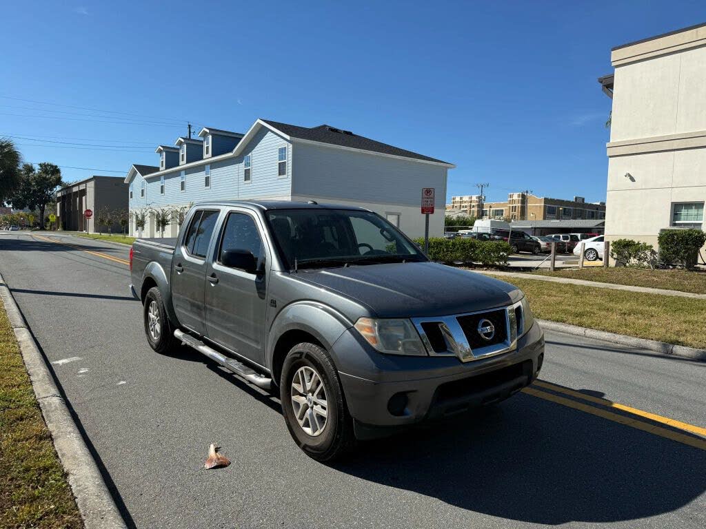 2016 Nissan Frontier SV Crew Cab