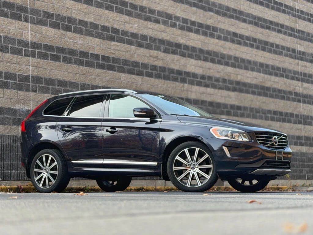 2017 Volvo XC60 T6 Inscription AWD