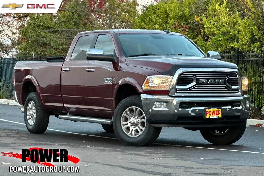 2018 RAM 3500 Laramie Crew Cab LB 4WD