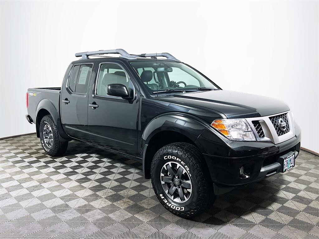 2020 Nissan Frontier PRO-4X Crew Cab 4WD