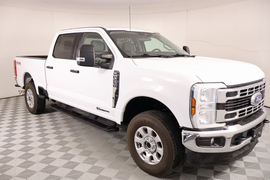 2024 Ford F-250 Super Duty XLT SuperCab 4WD