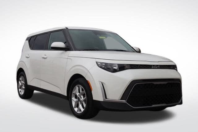 2023 Kia Soul LX FWD