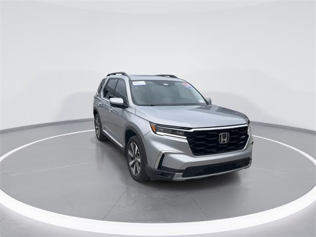 2025 Honda Pilot Touring FWD