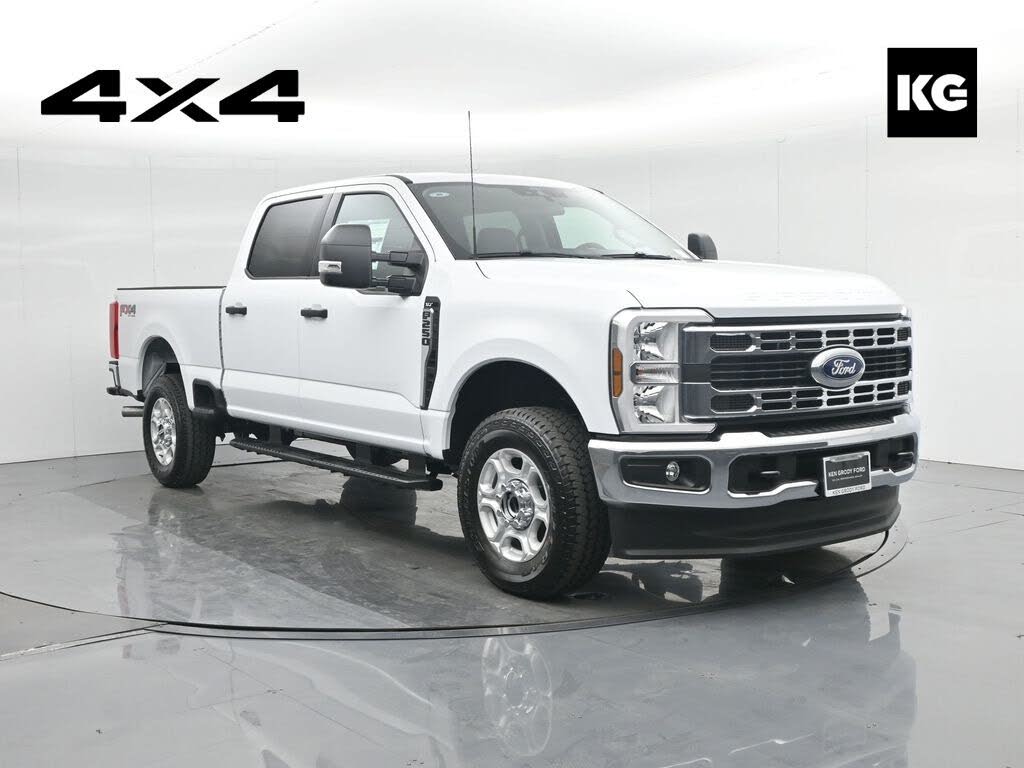 2026 Ford F-250 Super Duty XL Crew Cab 4WD