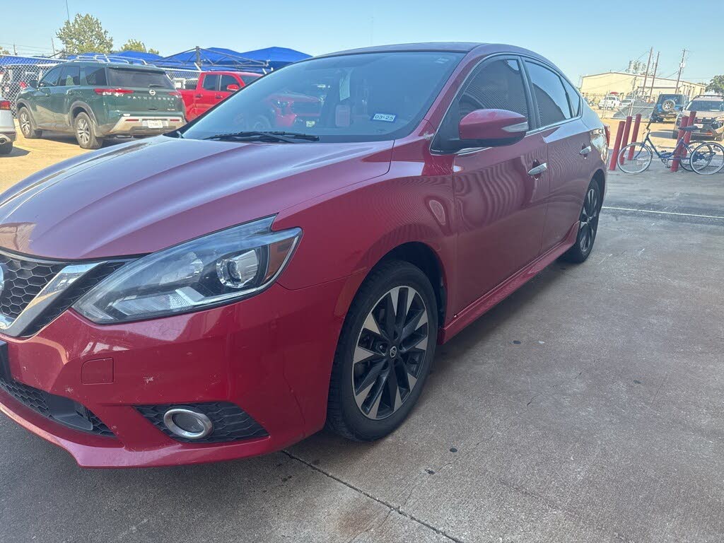 2018 Nissan Sentra SR FWD