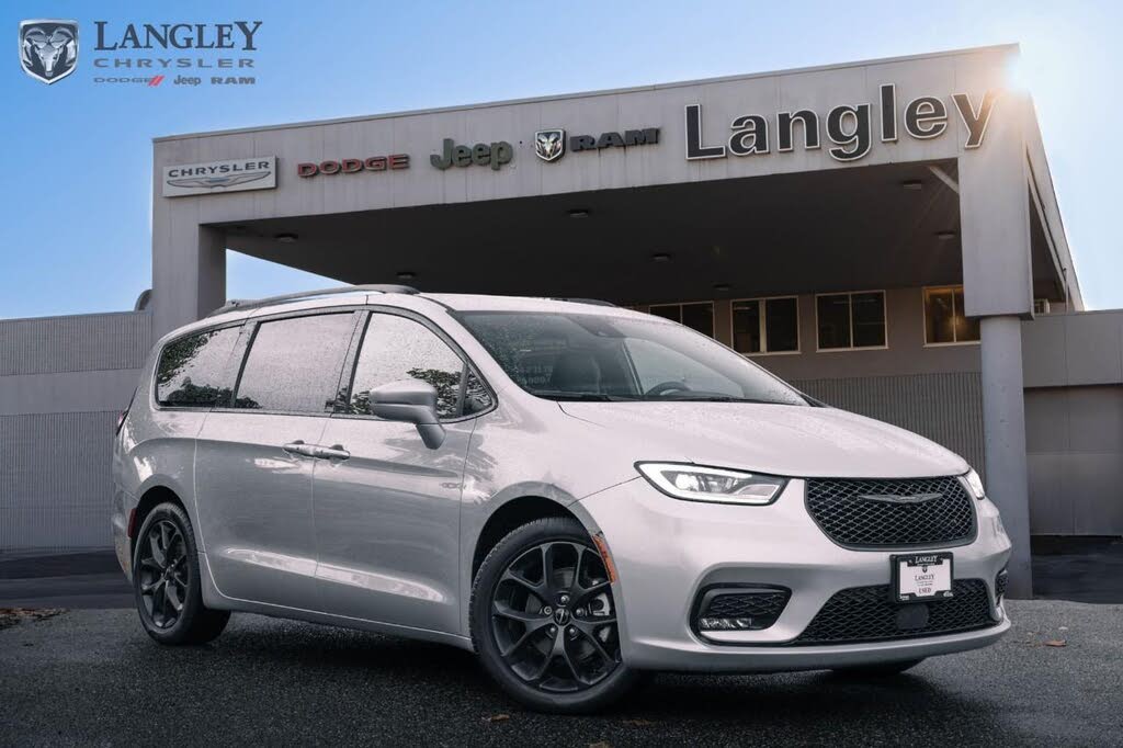 2022 Chrysler Pacifica Touring L FWD