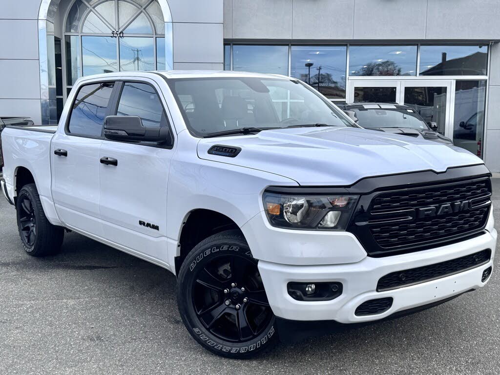 2023 RAM 1500 Big Horn Crew Cab 4WD