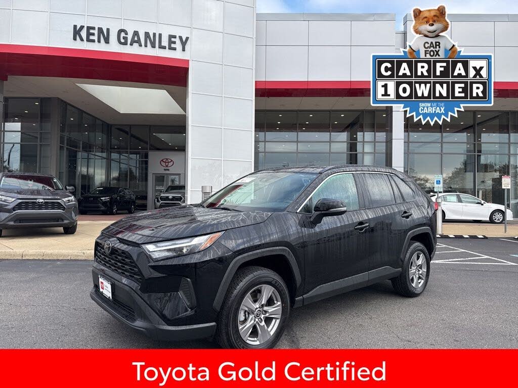 2025 Toyota RAV4 XLE FWD