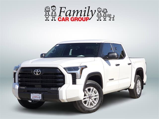 2025 Toyota Tundra SR5 CrewMax Cab RWD