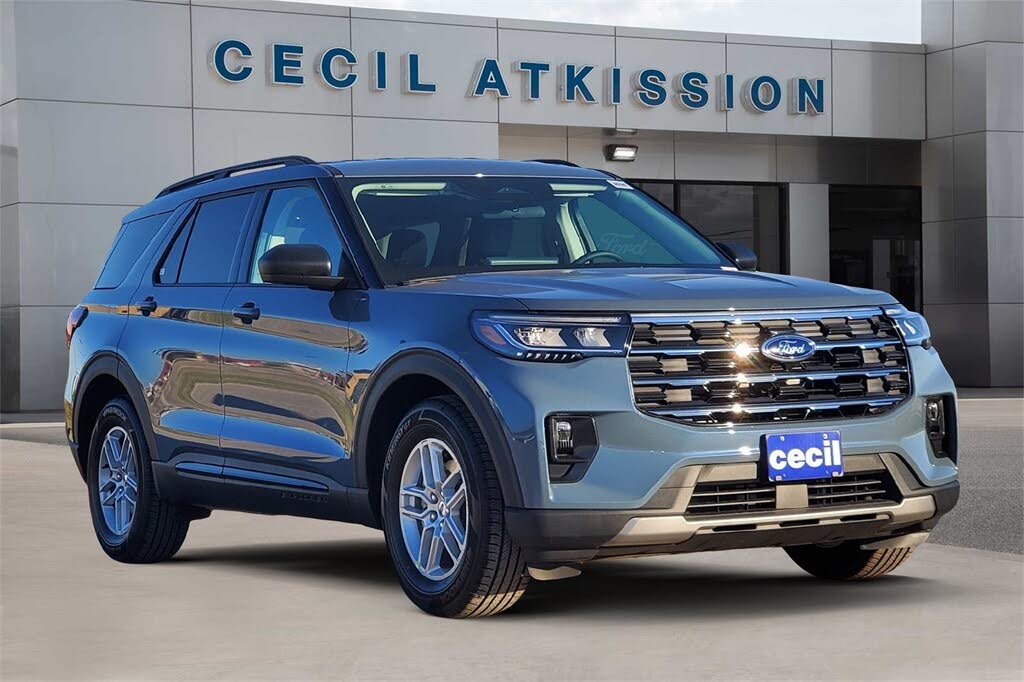 2026 Ford Explorer Active RWD