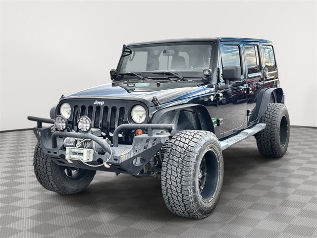 2013 Jeep Wrangler Unlimited Sahara 4WD