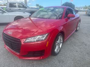 Audi TT 2.0T quattro Coupe AWD